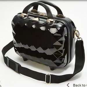 Black hard-side make-up travel case from QVC by Triforce New w/Tags
